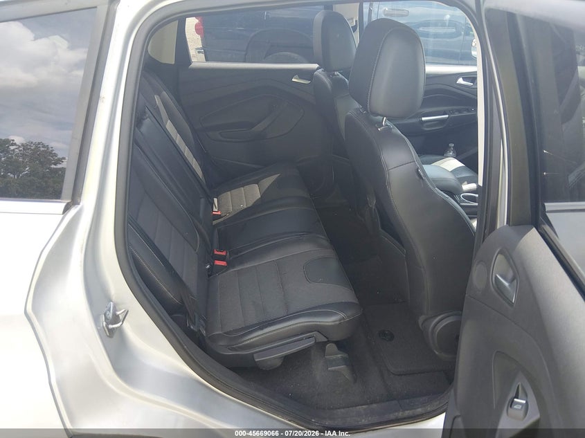 2013 FORD ESCAPE auction photo 8