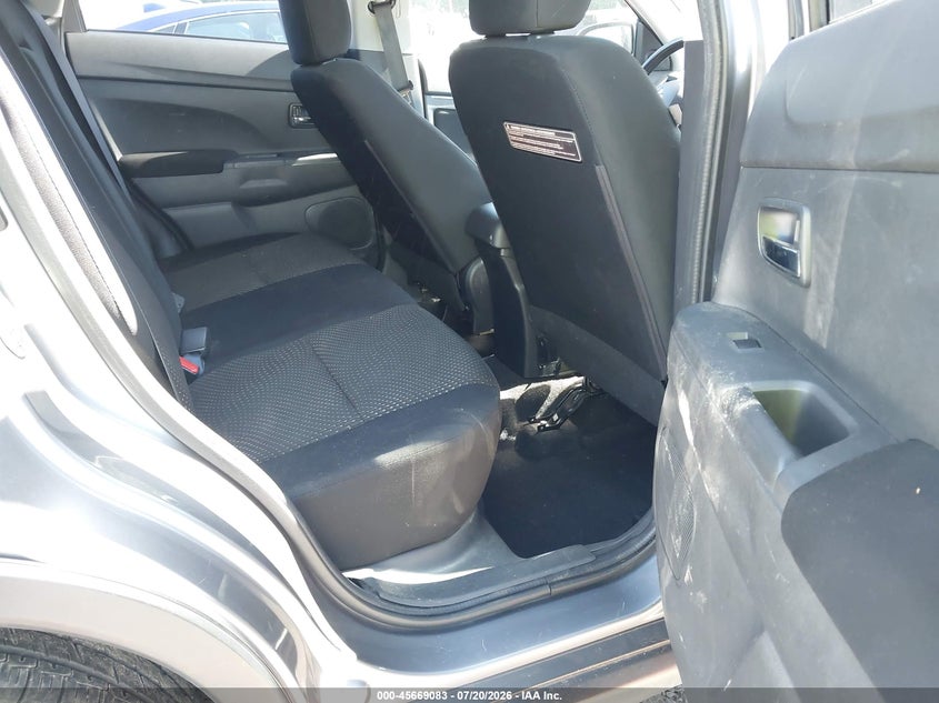 2016 Mitsubishi Outlander Sport 2.0 Es VIN: JA4AP3AU4GZ060091 Lot: 45669083
