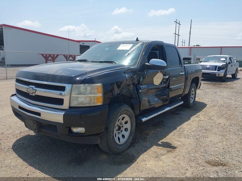 2009 Chevrolet Silverado, Left Front, IAAI, VIN 3GCEC23J89G278277 — photo 2