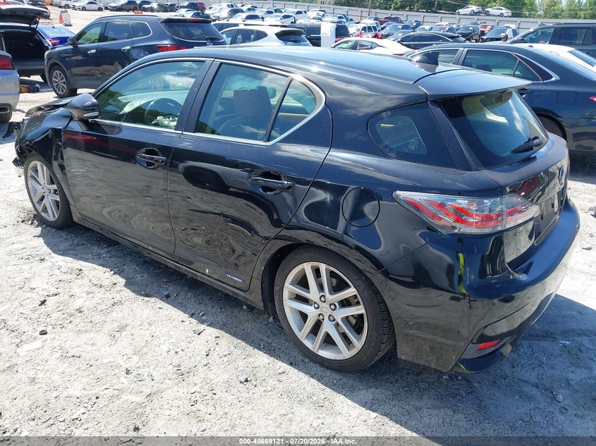 Vin: jthkd5bh5f2249032, lot: 46167721, lexus ct 200h 20153