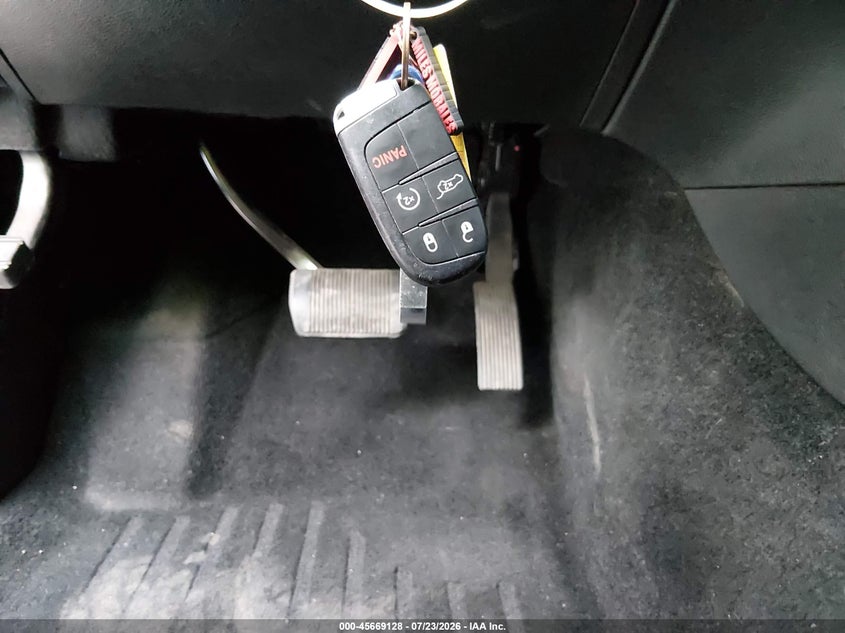 JEEP GRAND CHEROKEE 2014 VIN 1C4RJECG0EC364290