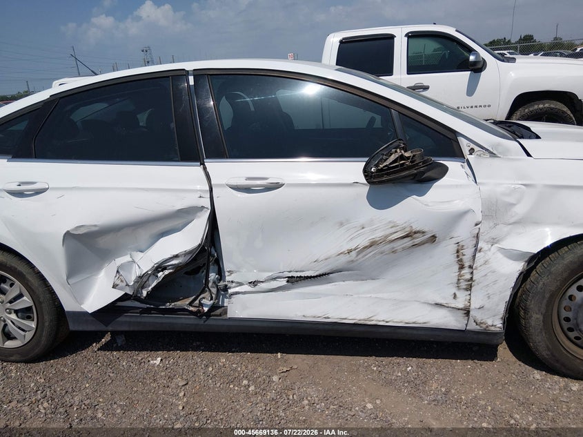 2014 FORD FUSION auction photo 6