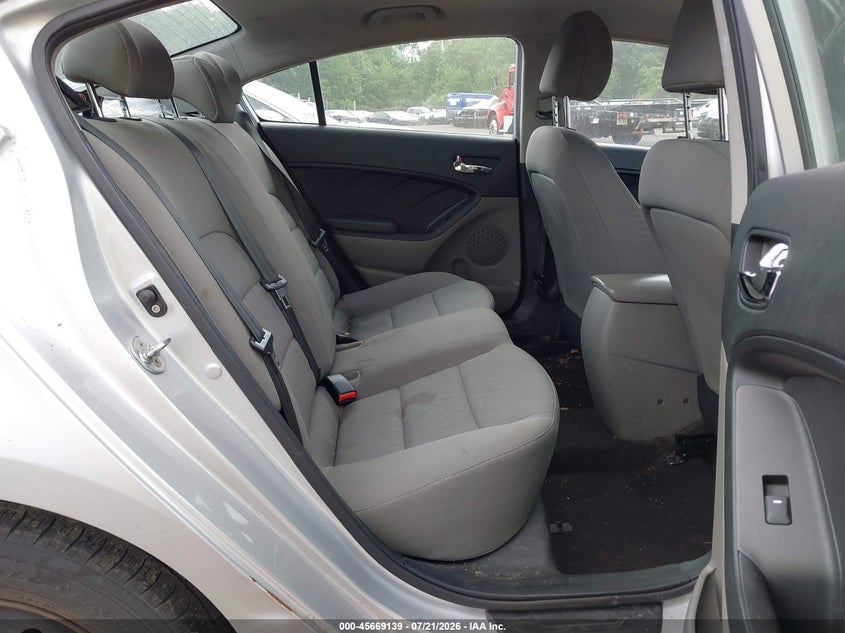 2016 Kia Forte Lx VIN: KNAFK4A63G5527412 Lot: 45669139
