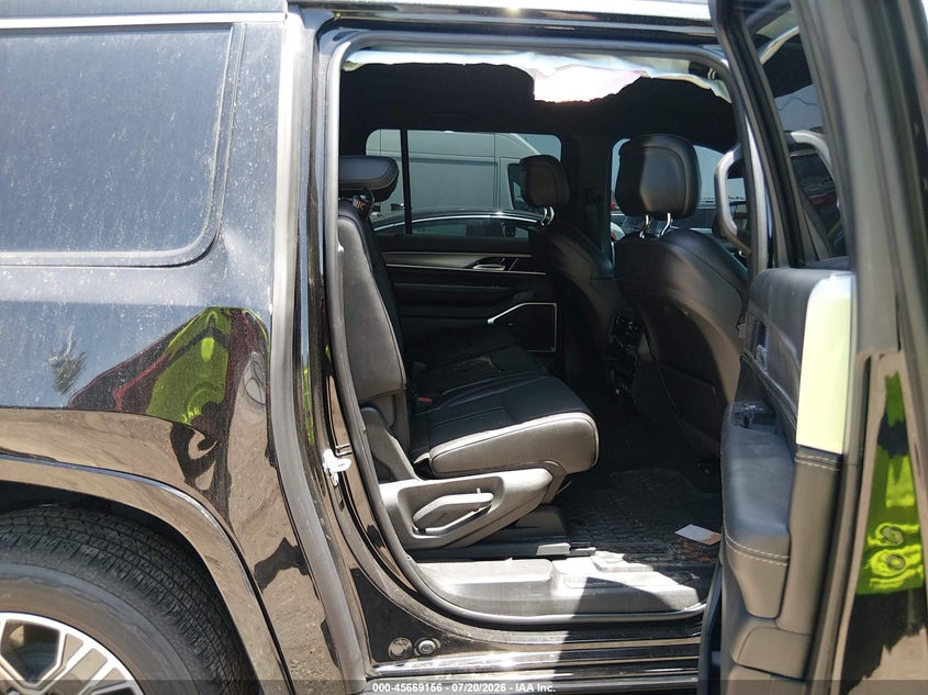 2025 Jeep Wagoneer L Series Ii 4X4 VIN: 1C4SJSBP3SS524875 Lot: 45669156