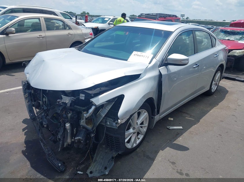 2015 NISSAN ALTIMA auction photo 2