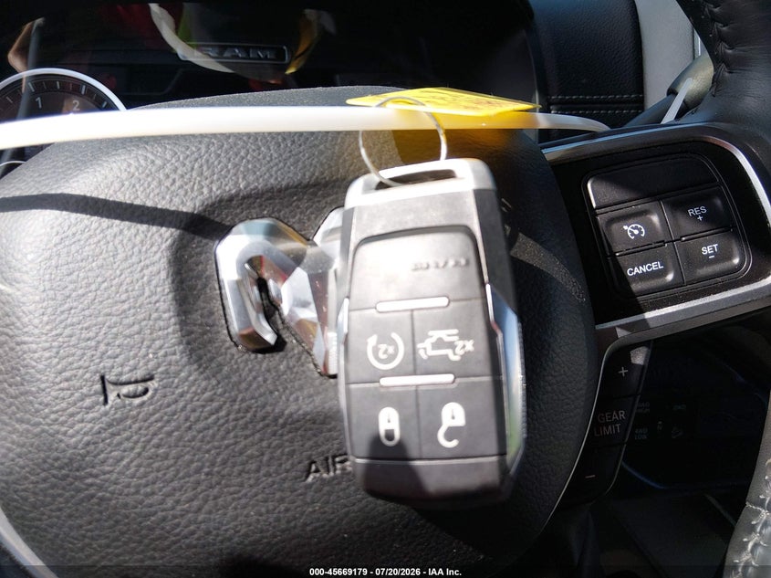2020 Ram 2500 Laramie 4X4 6'4 Box VIN: 3C6UR5FL9LG173867 Lot: 45669179