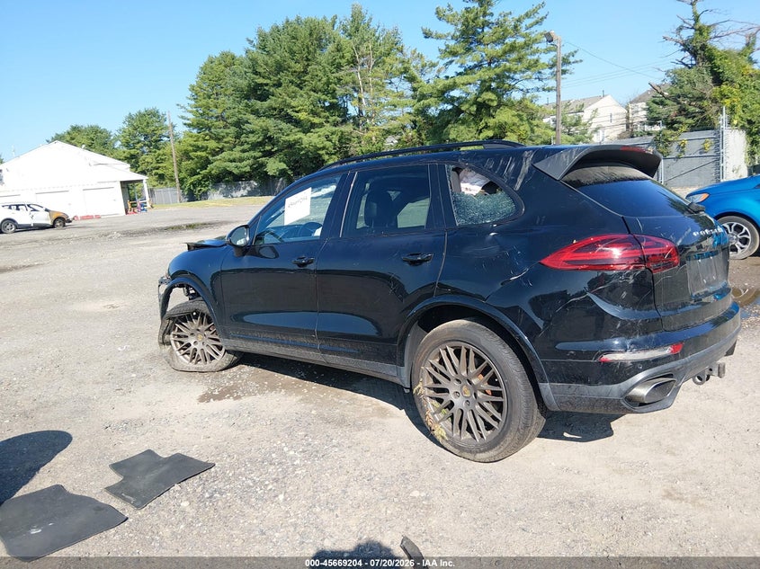 2017 PORSCHE CAYENNE auction photo 3