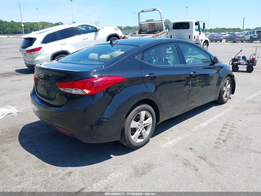 2013 Hyundai Elantra Gls VIN: KMHDH4AE7DU829623 Lot: 45669213
