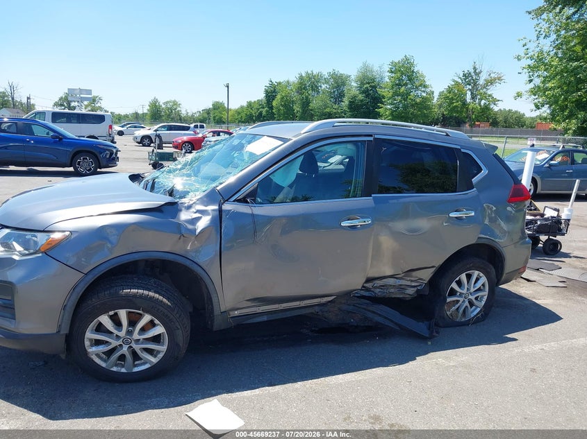 2018 Nissan Rogue Sv VIN: JN8AT2MV9JW325696 Lot: 45669237