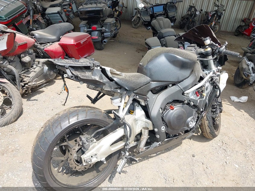 2006 HONDA CBR1000 auction photo 4