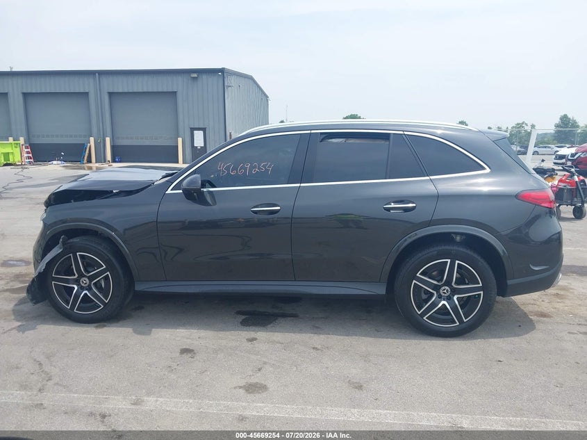 2024 Mercedes-Benz Glc 300 4Matic Suv VIN: W1NKM4HB2RF088823 Lot: 45669254