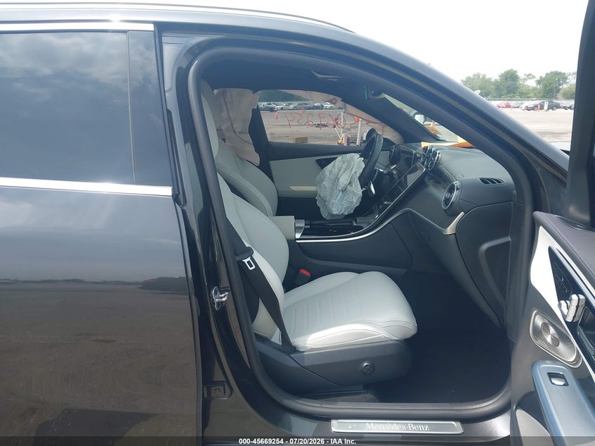 2024 Mercedes-Benz Glc 300 4Matic Suv VIN: W1NKM4HB2RF088823 Lot: 45669254