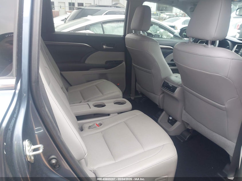TOYOTA HIGHLANDER 2015 VIN 5TDYKRFH6FS069005