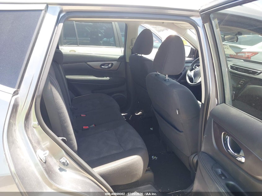 2016 NISSAN ROGUE auction photo 8