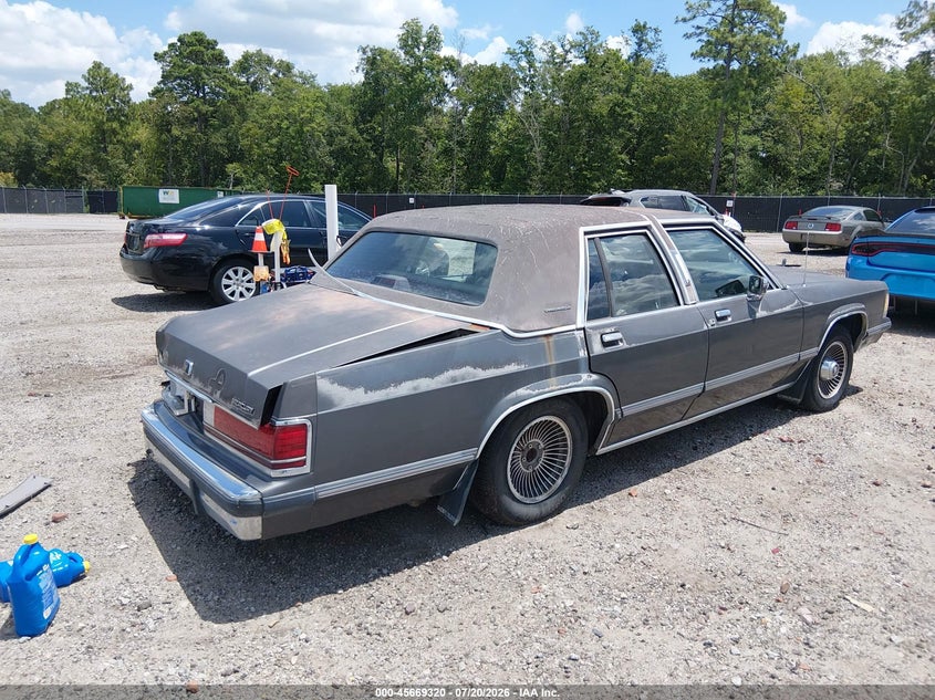 1989 MERCURY GRAND MARQUIS auction photo 4