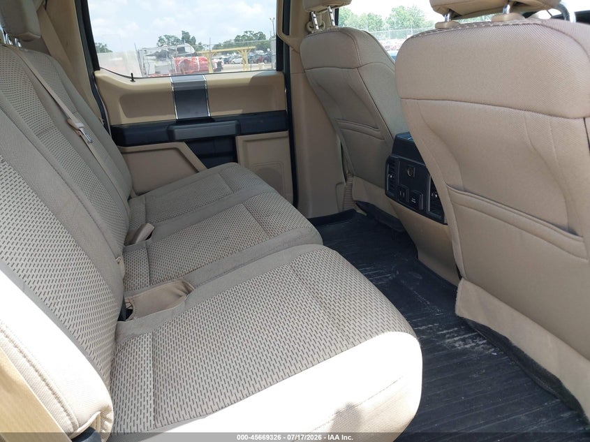 2017 FORD F-150 auction photo 8