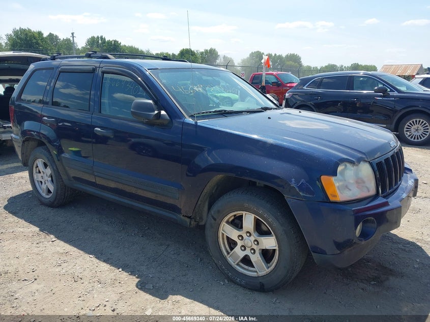 2005 Jeep Grand Cherokee Laredo