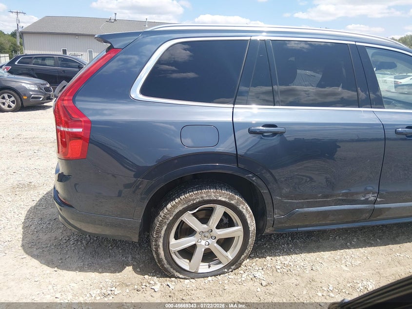 2023 VOLVO XC90 auction photo 6