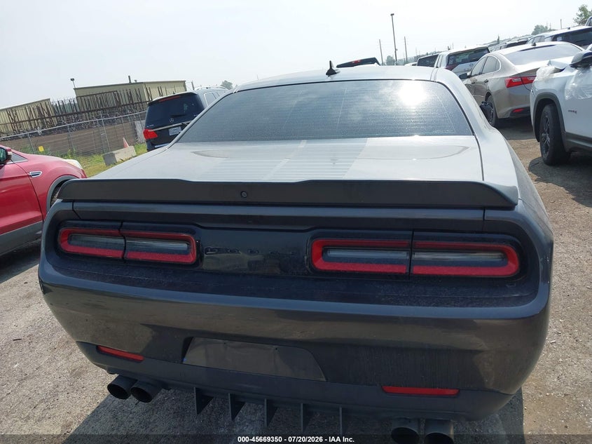 DODGE CHALLENGER - zdjęcie 16