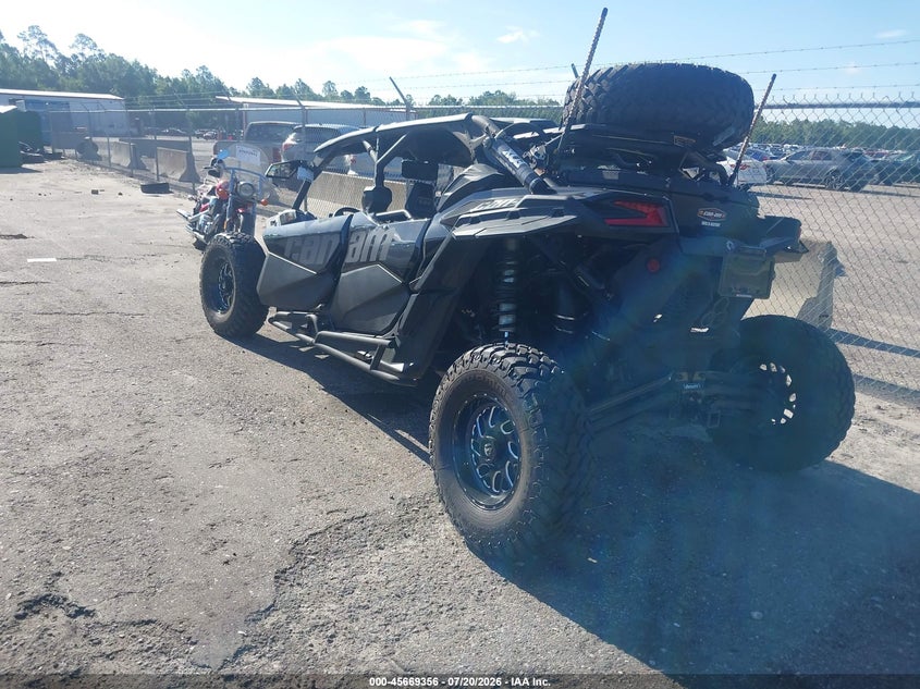 2021 CAN-AM MAVERICK X3 MAX auction photo 3
