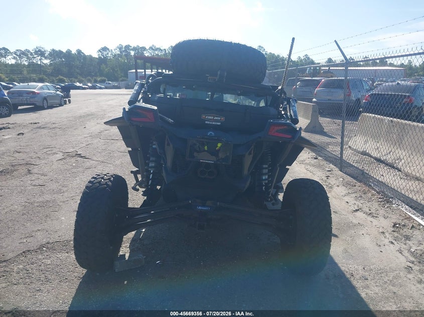 2021 CAN-AM MAVERICK X3 MAX auction photo 6