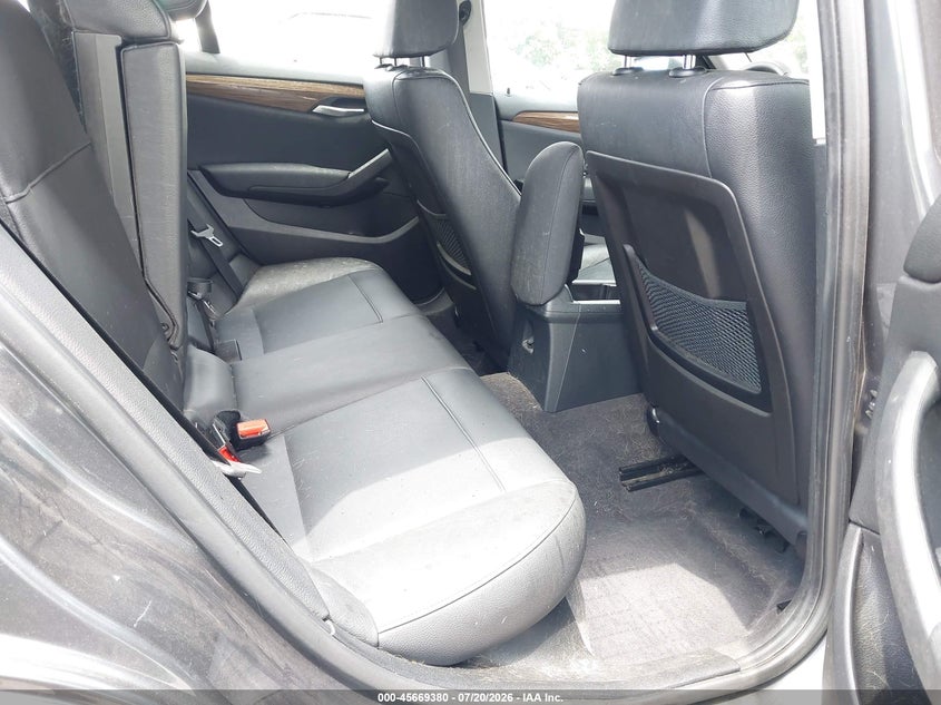 2014 BMW X1 xDrive28I VIN: WBAVL1C56EVY18754 Lot: 45669380