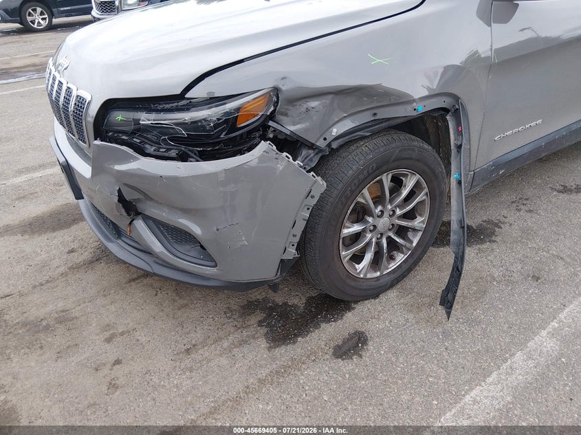 2021 Jeep Cherokee Latitude Lux 4X4 VIN: 1C4PJMMX5MD123656 Lot: 45669405