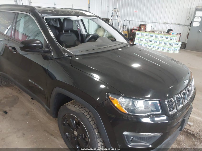 2019 Jeep Compass Latitude 4X4 VIN: 3C4NJDBB1KT800689 Lot: 45669422