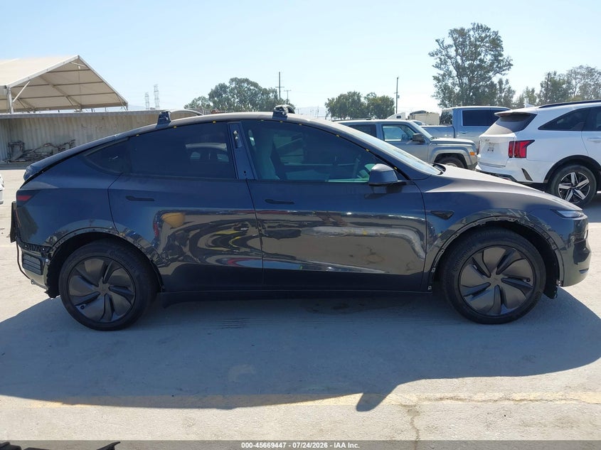 TESLA MODEL Y 2026 VIN 7SAYGDEE5TF570224