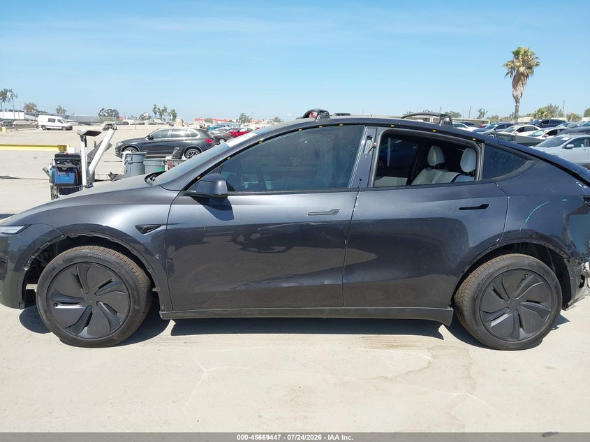 TESLA MODEL Y 2026 VIN 7SAYGDEE5TF570224