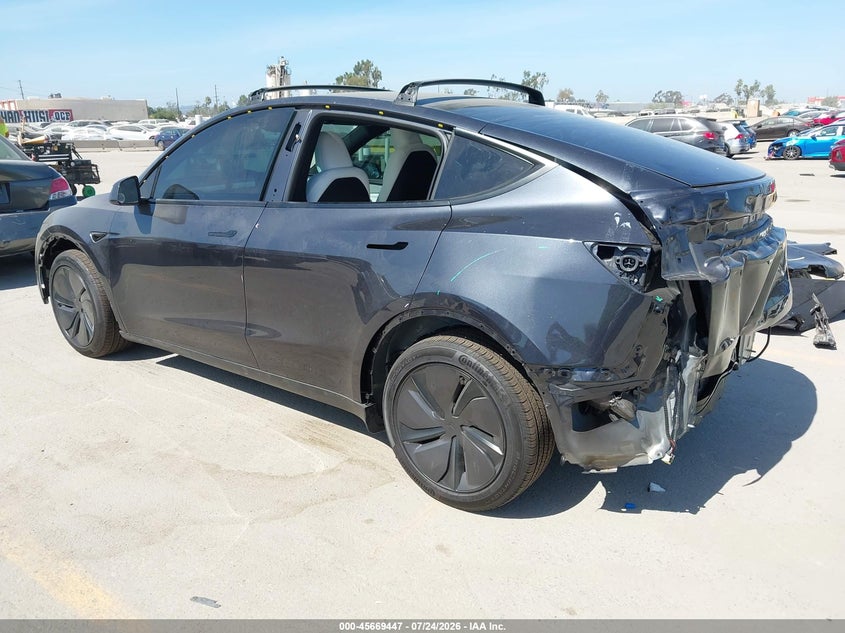 TESLA MODEL Y 2026 VIN 7SAYGDEE5TF570224