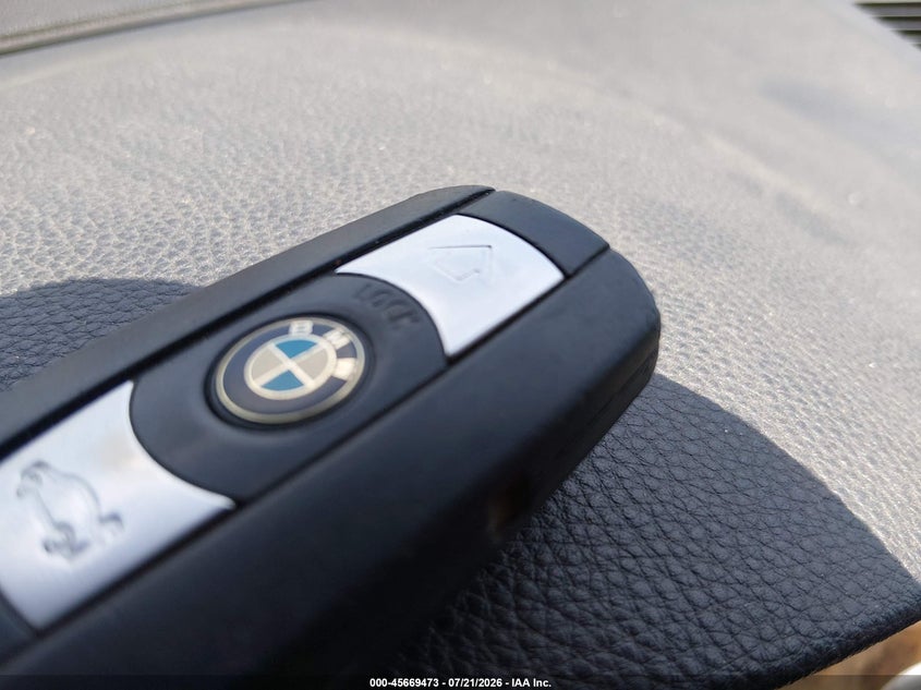 2006 BMW 325I VIN: WBAVB13586KX45098 Lot: 45669473
