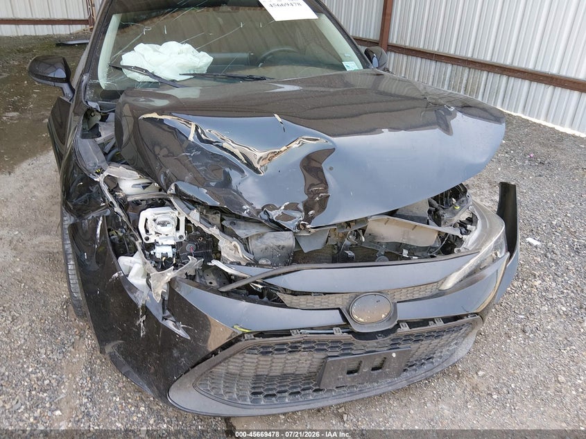 2021 Toyota Corolla Le VIN: 5YFEPMAE8MP242419 Lot: 45669478