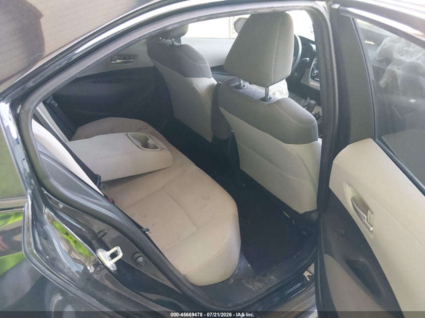 2021 Toyota Corolla Le VIN: 5YFEPMAE8MP242419 Lot: 45669478