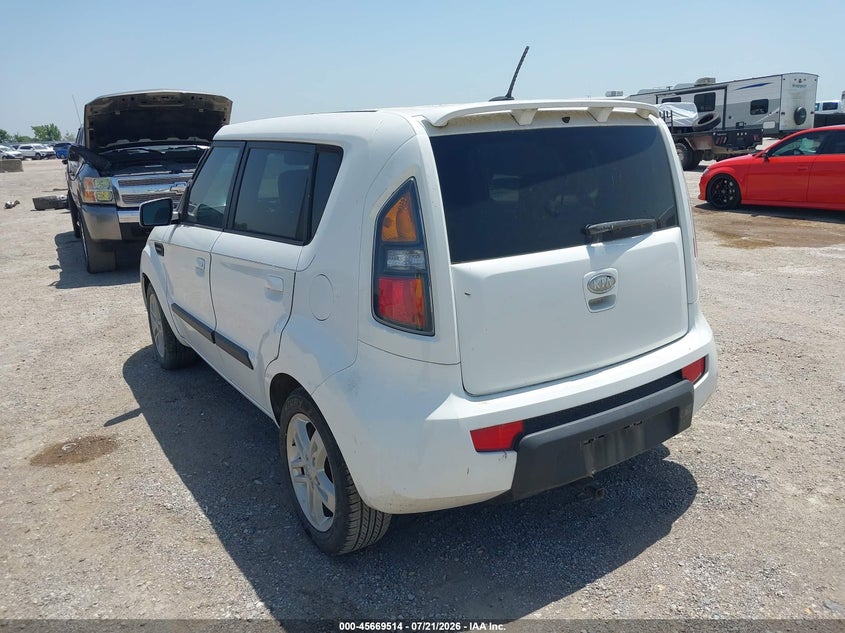 Vin: kndjt2a26a7094272, lot: 46168114, kia soul + 20103