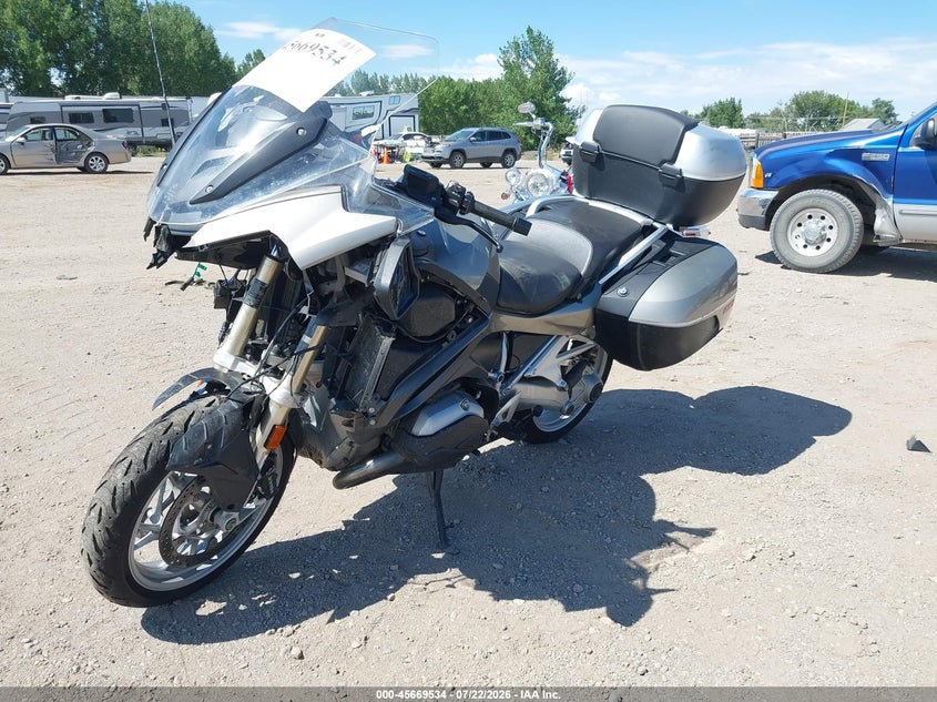 2016 BMW R1200 auction photo 2