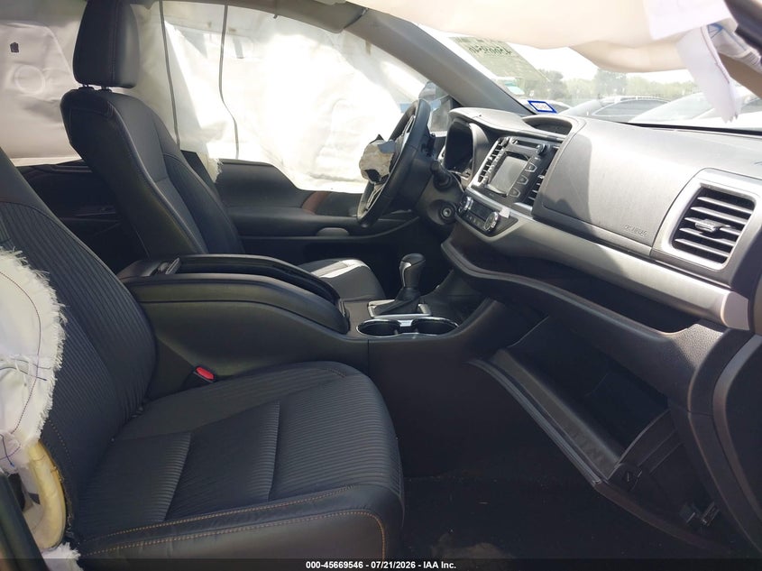 2015 Toyota Highlander Le Plus V6 VIN: 5TDBKRFH7FS080908 Lot: 45669546