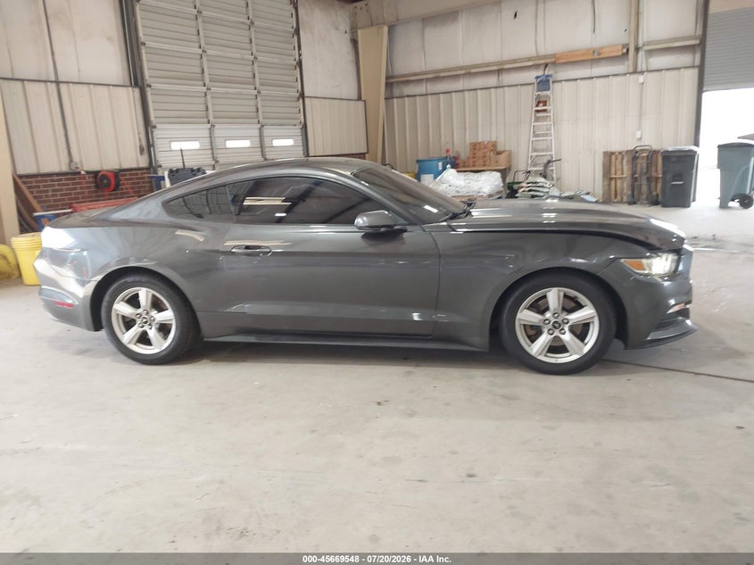 FORD MUSTANG - zdjęcie 13