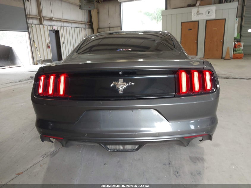 FORD MUSTANG - zdjęcie 16