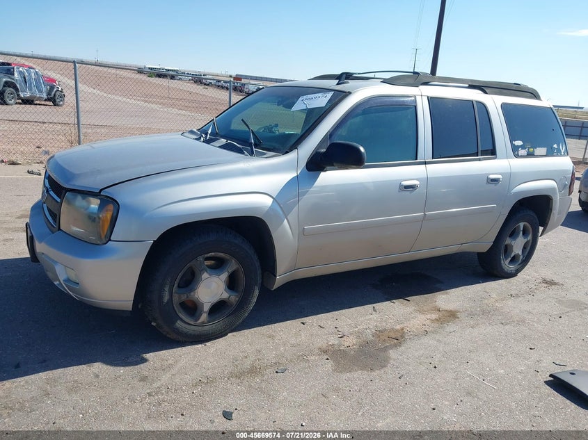 2006 CHEVROLET TRAILBLAZER EXT auction photo 2