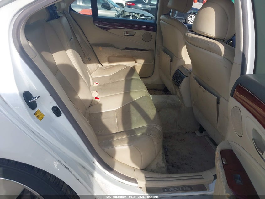 2011 LEXUS LS 460 auction photo 8
