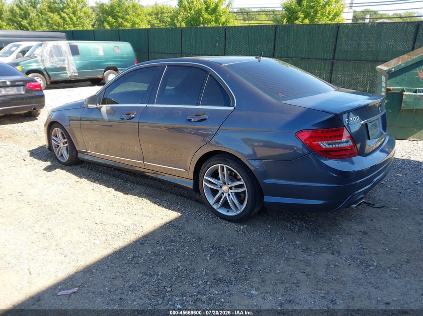 2013 Mercedes-Benz C 300 Sport 4Matic VIN: WDDGF8AB3DR274408 Lot: 45669600