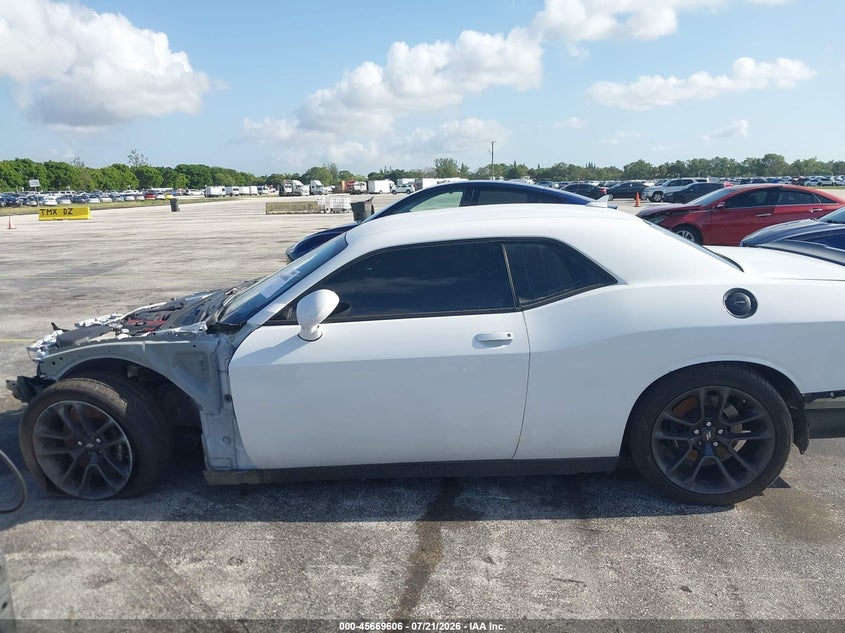 2022 Dodge Challenger R/T Scat Pack VIN: 2C3CDZFJ7NH113666 Lot: 45669606