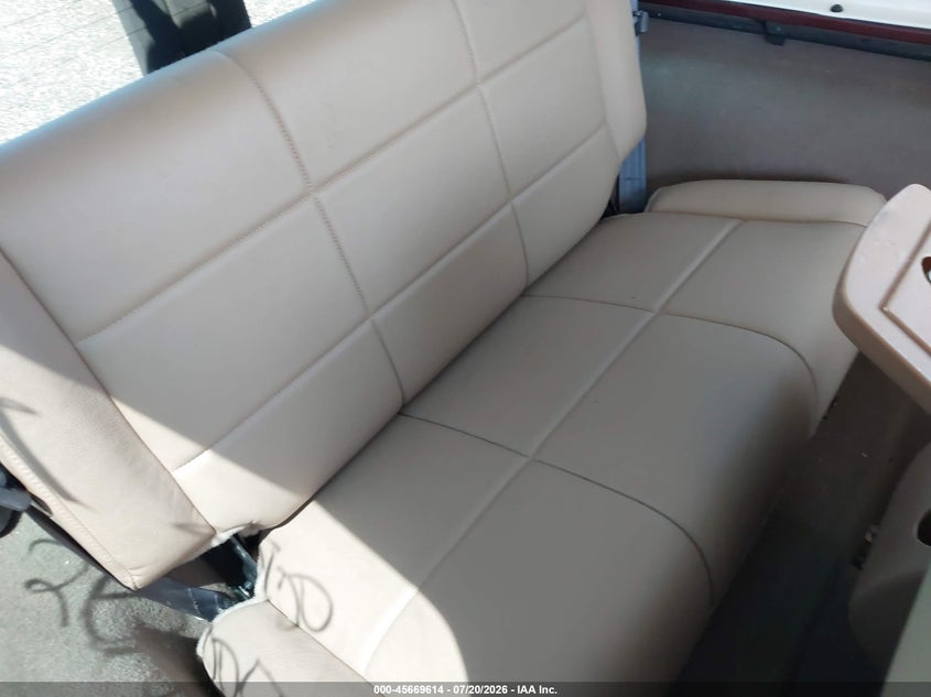2002 Jeep Wrangler Se VIN: 1J4FA29P22P739491 Lot: 45669614
