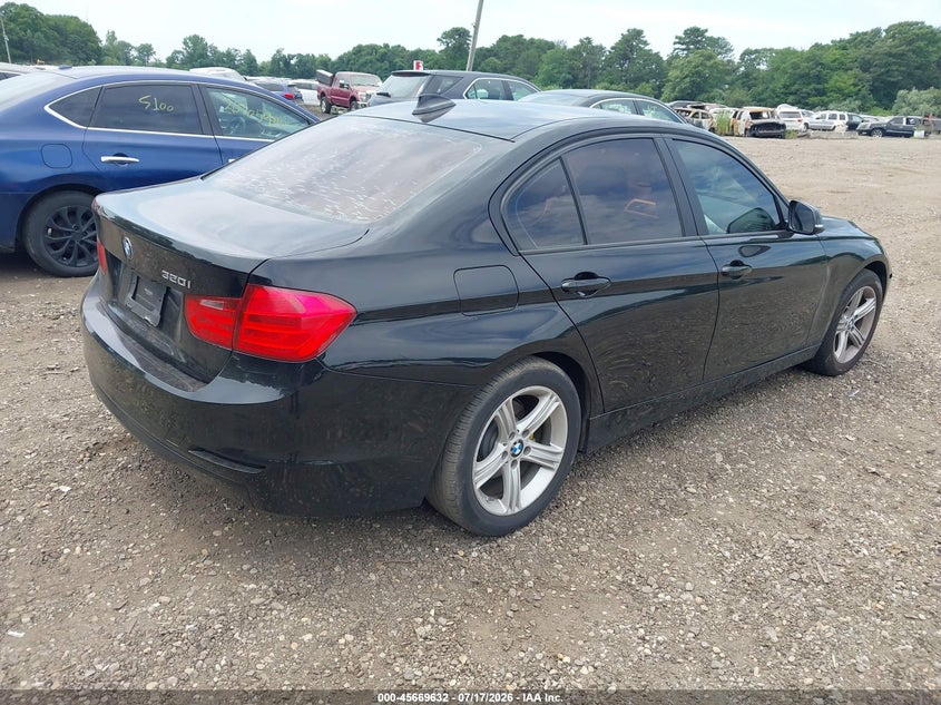 Vin: wba3b1c5xf5a05836, lot: 46168232, bmw 320i 20154