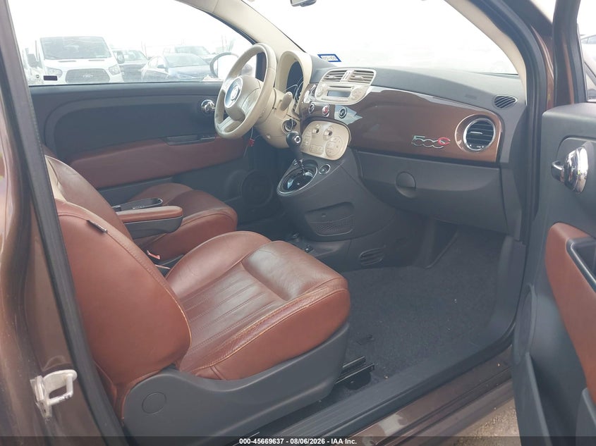 2015 FIAT 500C auction photo 5