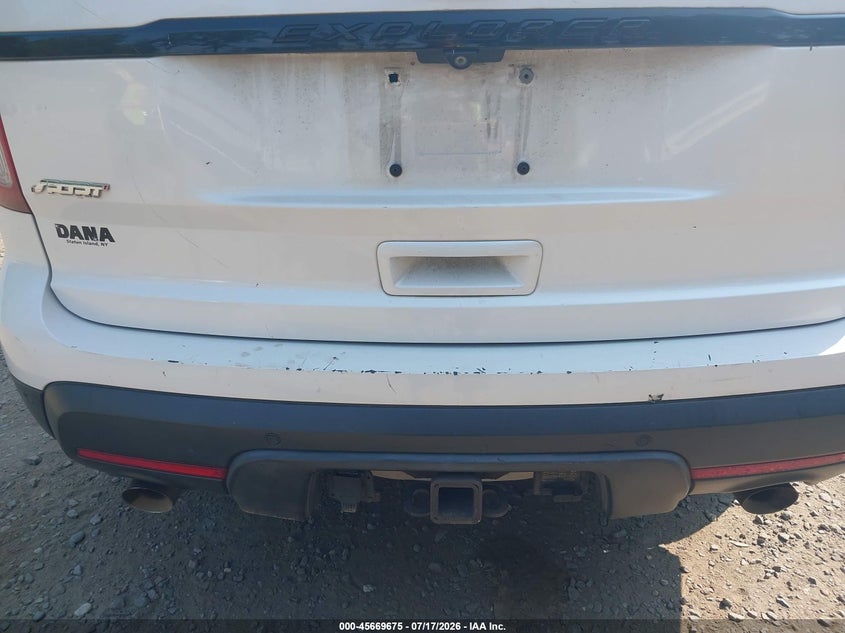 2015 FORD EXPLORER auction photo 6