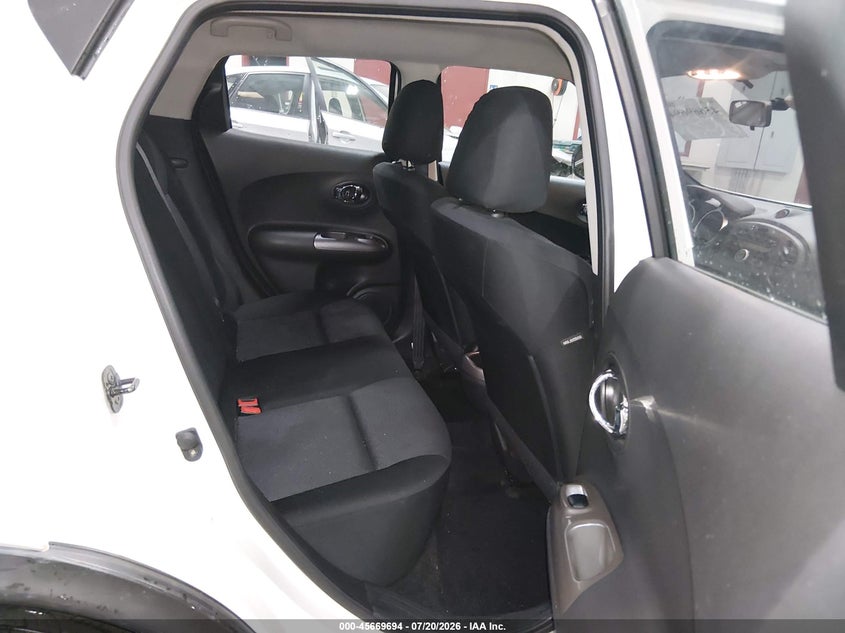 2013 Nissan Juke S VIN: JN8AF5MR1DT211399 Lot: 45669694