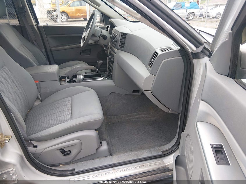 2005 Jeep Grand Cherokee Laredo VIN: 1J4GR48K75C509195 Lot: 45669725
