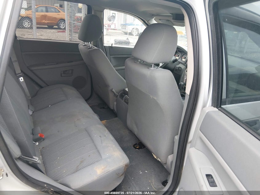 2005 Jeep Grand Cherokee Laredo VIN: 1J4GR48K75C509195 Lot: 45669725